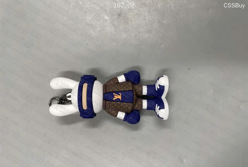 LV - KEYCHAIN