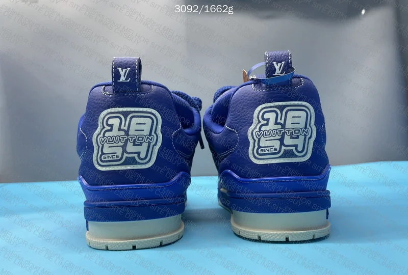 LV Skate blue 3
