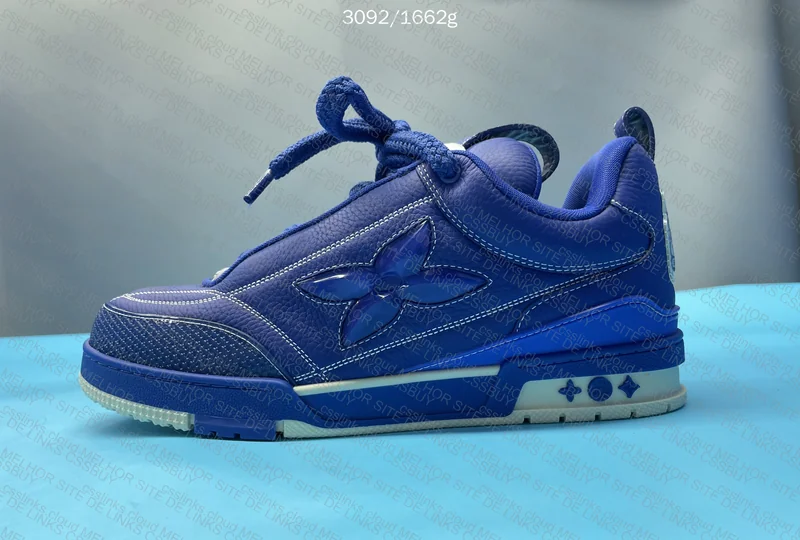 LV Skate blue 7