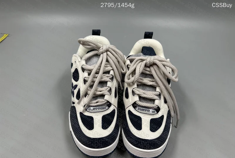 LV Skate Marine White 2