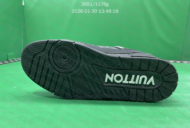 lv trainer andy 8