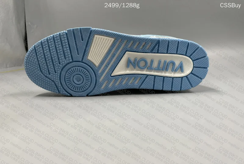 LV Trainer Blue 8