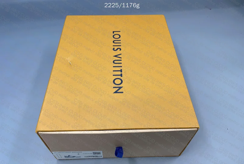 LV Trainer Blue 7
