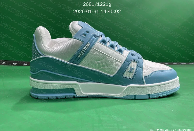 Lv Trainer Azul 5