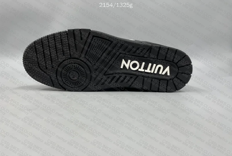LV Trainer Black 6