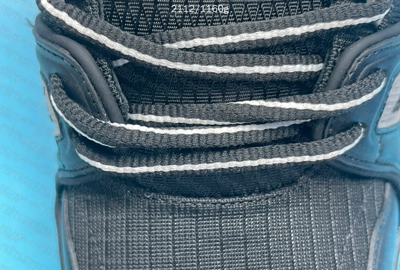 LV Trainer Black 5