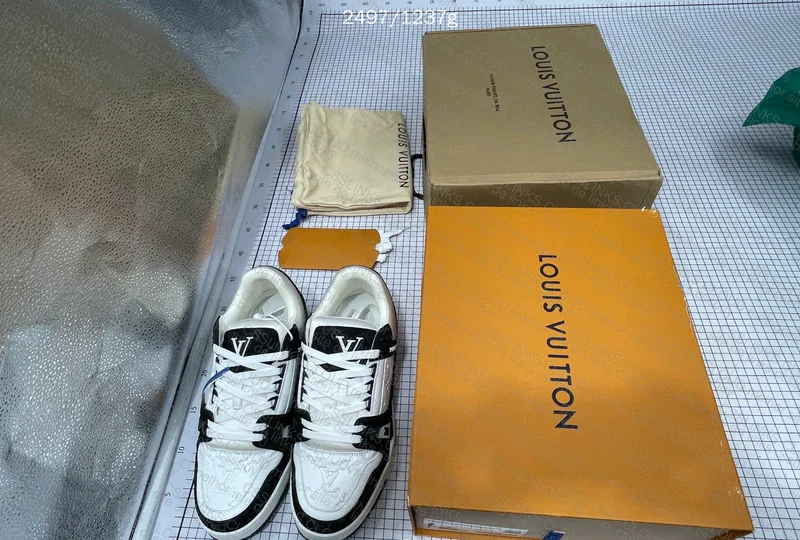 LV Trainer - Blind Box - JMDY 9