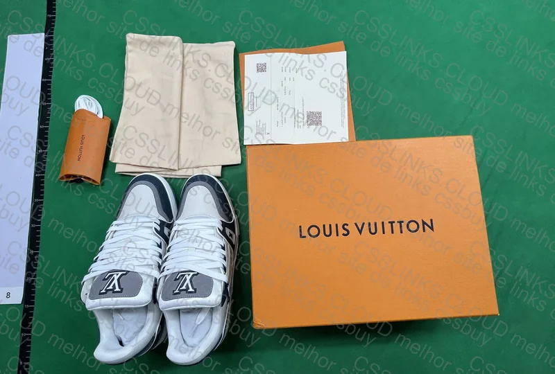 Lv trainer Blue Beige