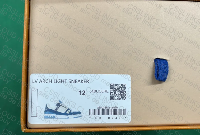 Lv trainer Blue Beige 2
