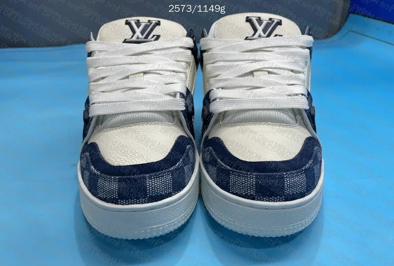 LV TRAINER DENIM BLUE 3