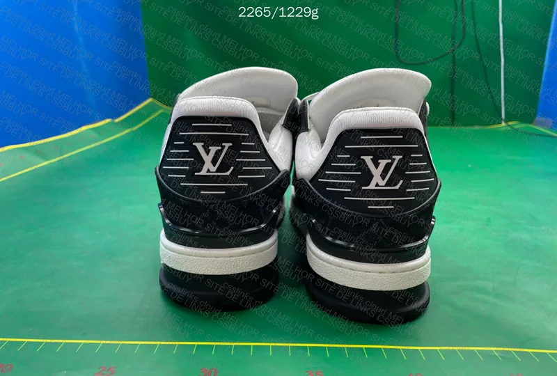 LV Trainer (Jelly) 4