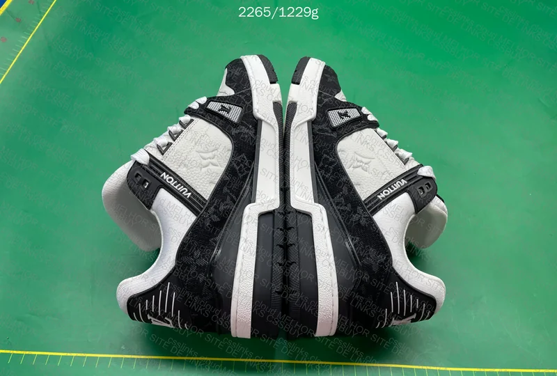 LV Trainer (Jelly) 5