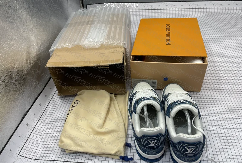 LV TRAINER (Jelly Sneakers) 4
