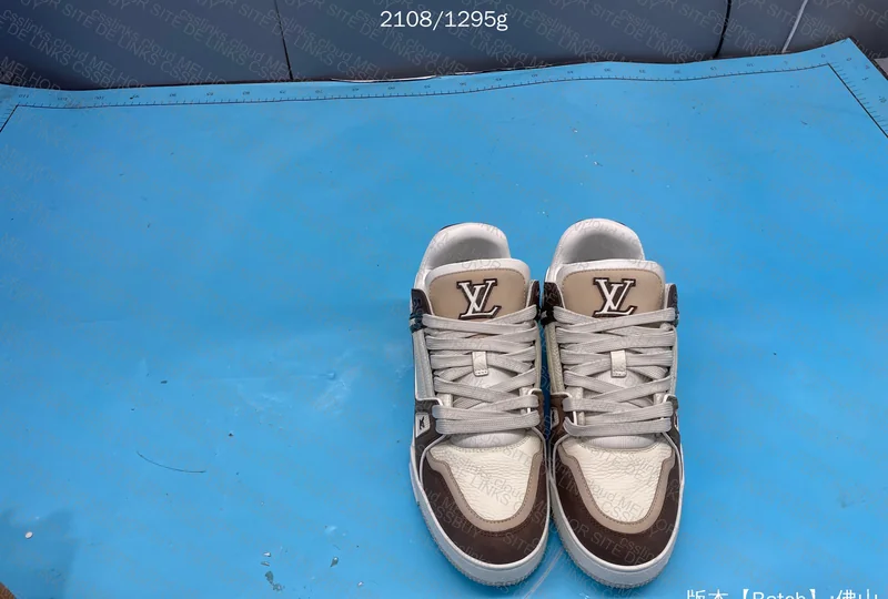 LV Trainer Moka - YW B Sale