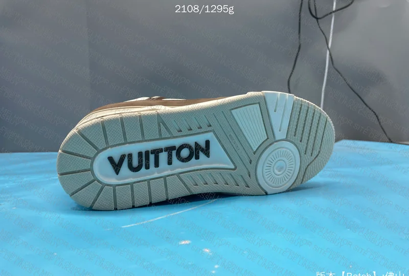 LV Trainer Moka - YW B Sale 6