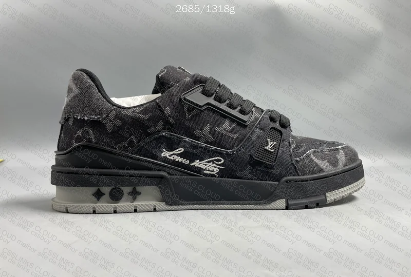 LV Trainer - Black 8