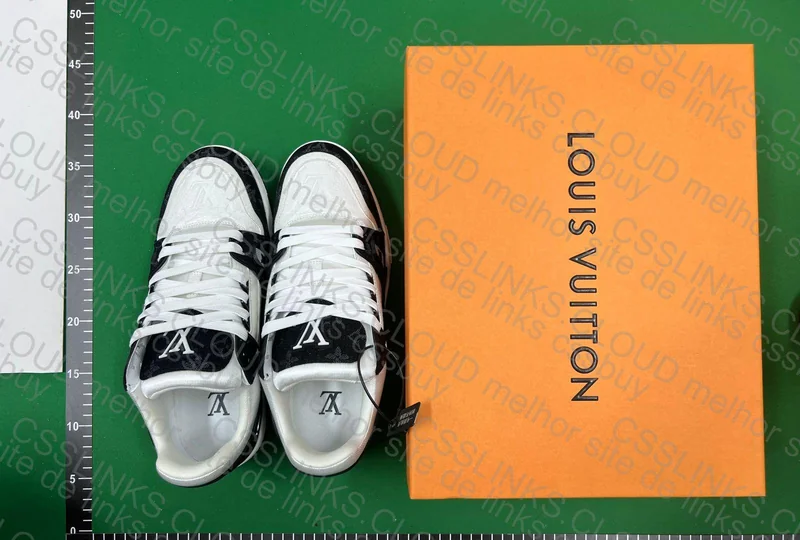 LV Trainer Black 3