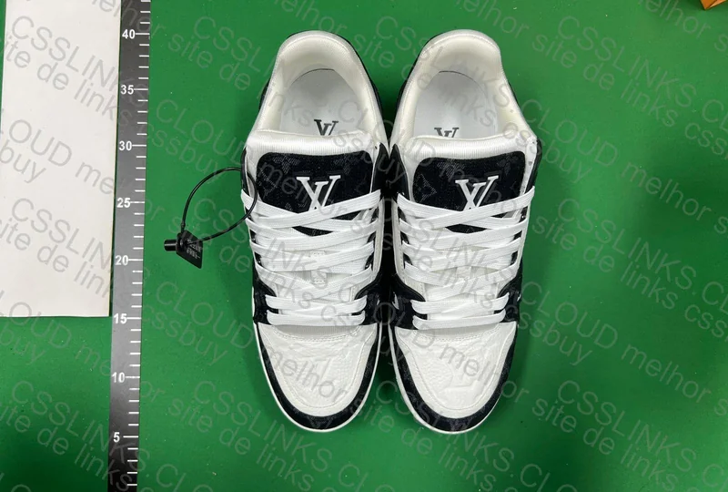 LV Trainer Black 4
