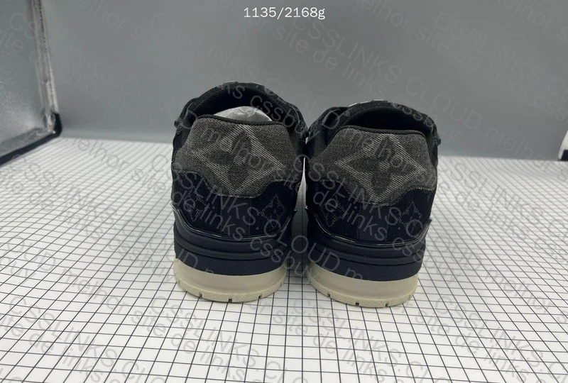LV Trainer Black