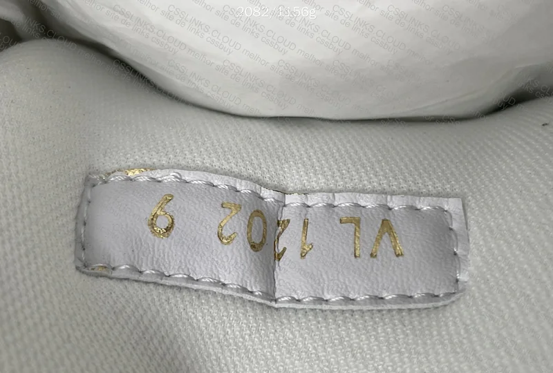 LV TRAINER SALE FOSHAN 7