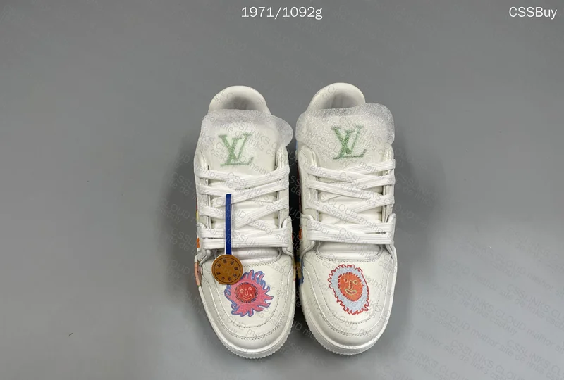 LV Trainer yayoi kusama white print 3