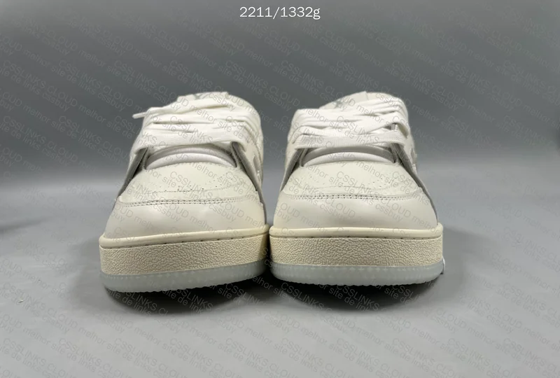 LV's - Sale 158Sir 7