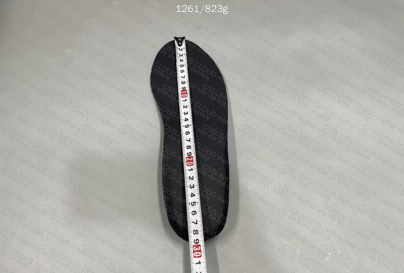 [LW] Adidas Yeezy 350 V2 Onyx 10