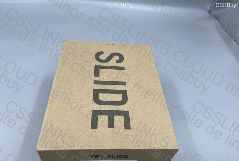 LW Batch Yeezy Slide