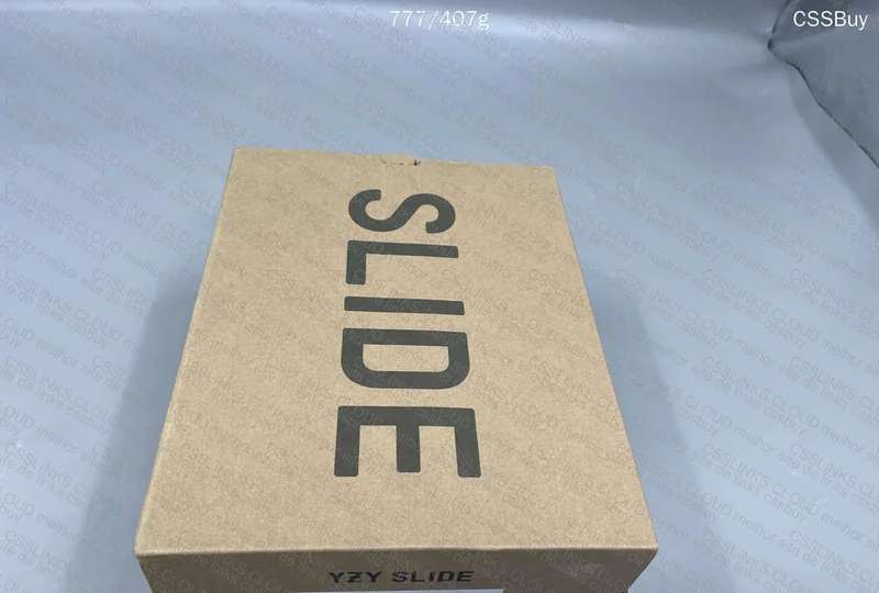 LW Batch Yeezy Slide 7