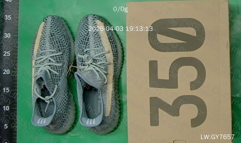 LW Batch YEZY 350V2 Collection 2 - Ash Blue