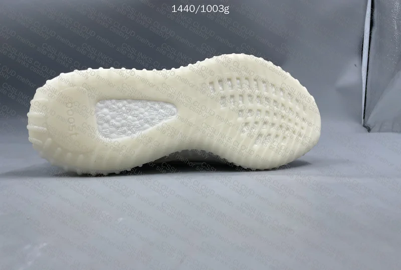 [LW] Yeezy 350 'Bone' 6
