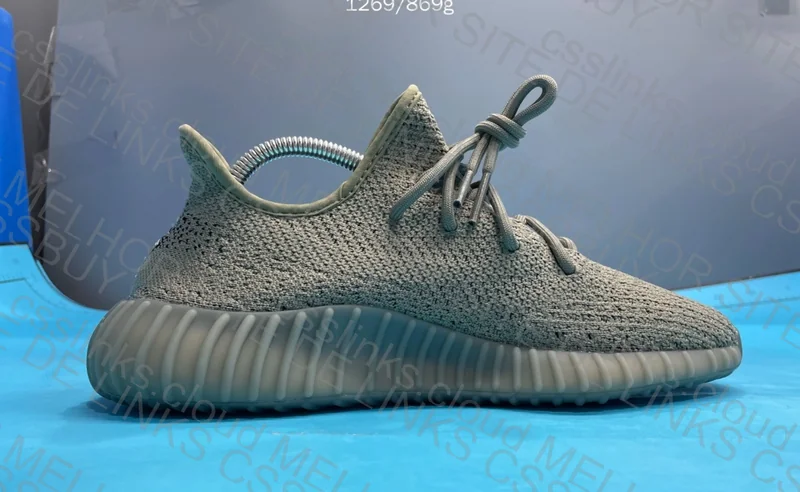 LW Yeezy 350 v2 Granite 5