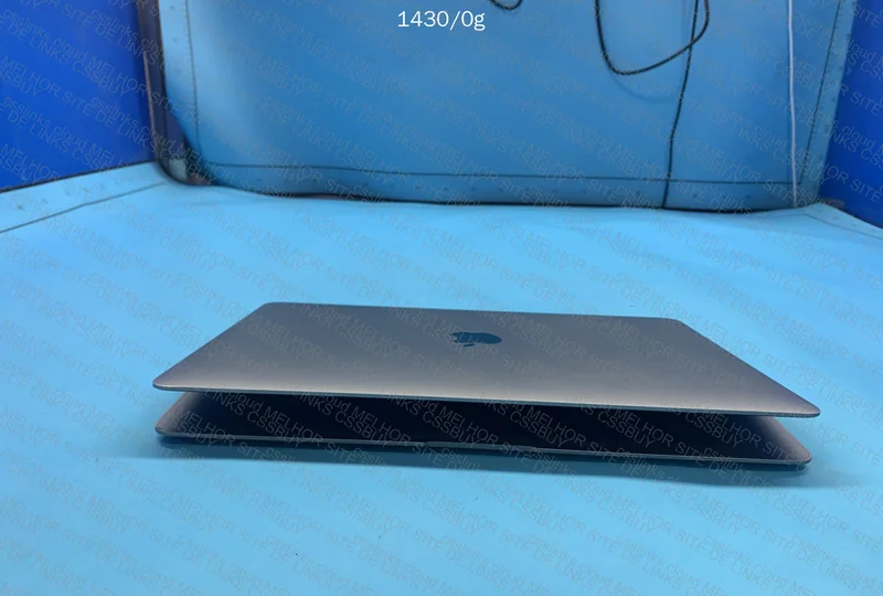 Macbook 2019 8gb 256gb 3