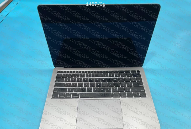 Macbook Air 2019 ``13 8gb 128GB 95% bateria