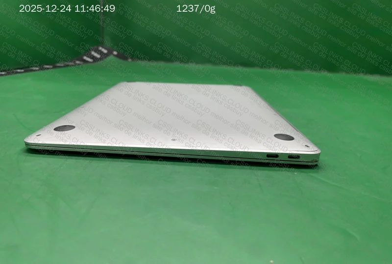 MacBook Air 2019 6