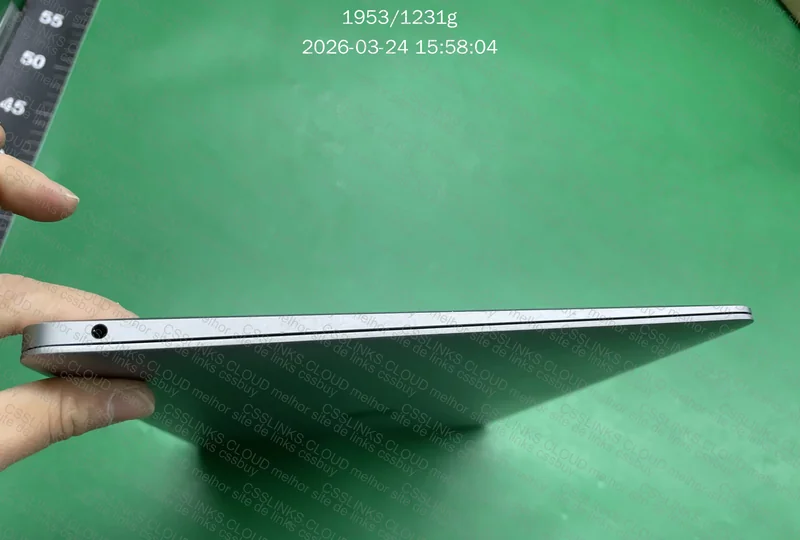 MacBook Air 2019 8+256GB 4