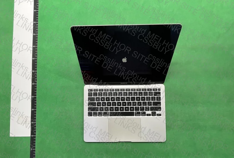 Macbook Air 2020 i3 2