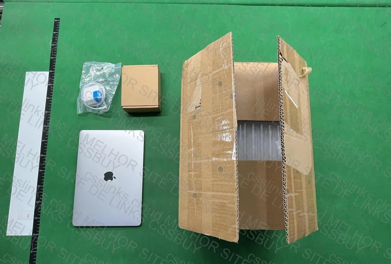 Macbook Air 2020 i3 3