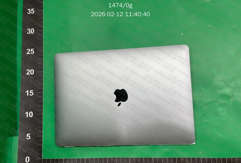 Macbook Air 2020 i5 10th 16gb ram 5