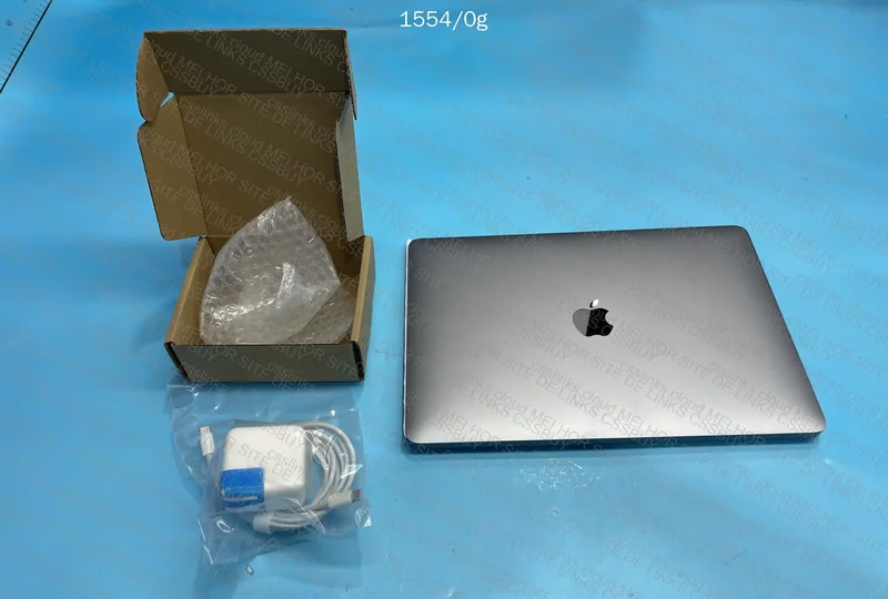 Macbook Air 2020 M1 256gb