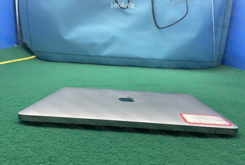 Macbook Air 2023 M1 4