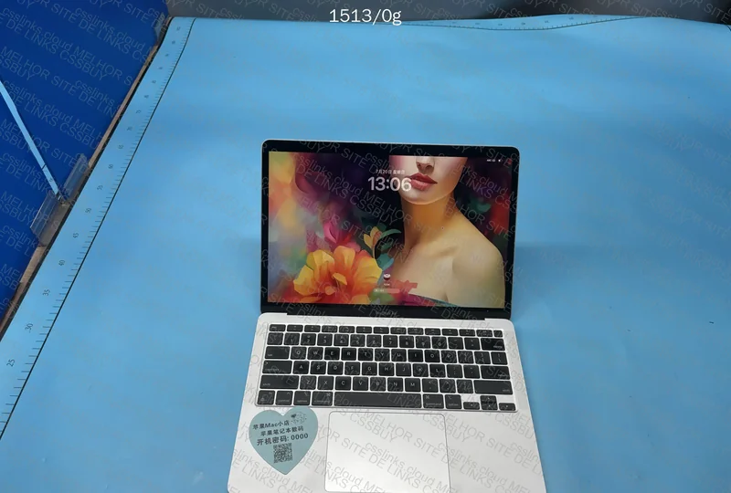 MacBook Air M1 2020 8