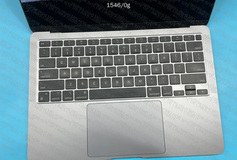 Macbook air m1 8+256gb 4