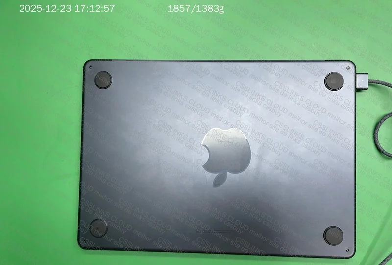Macbook Air M2 2