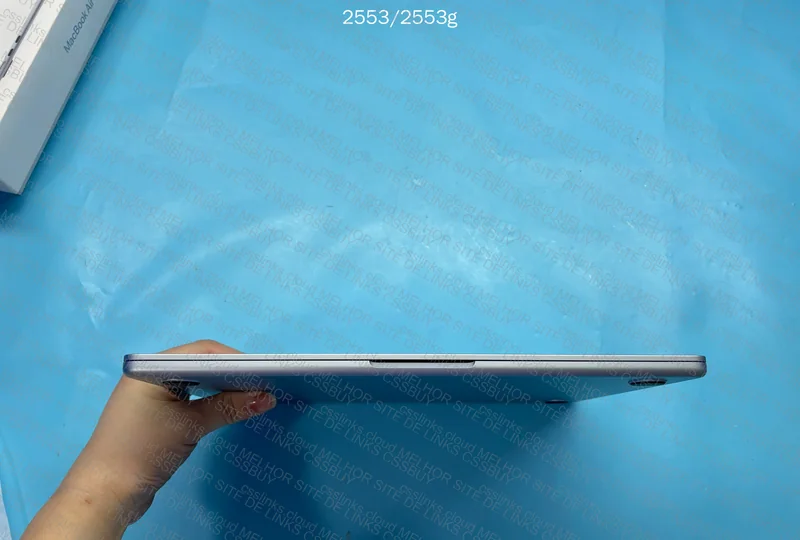 Macbook air m4 lacrado 2