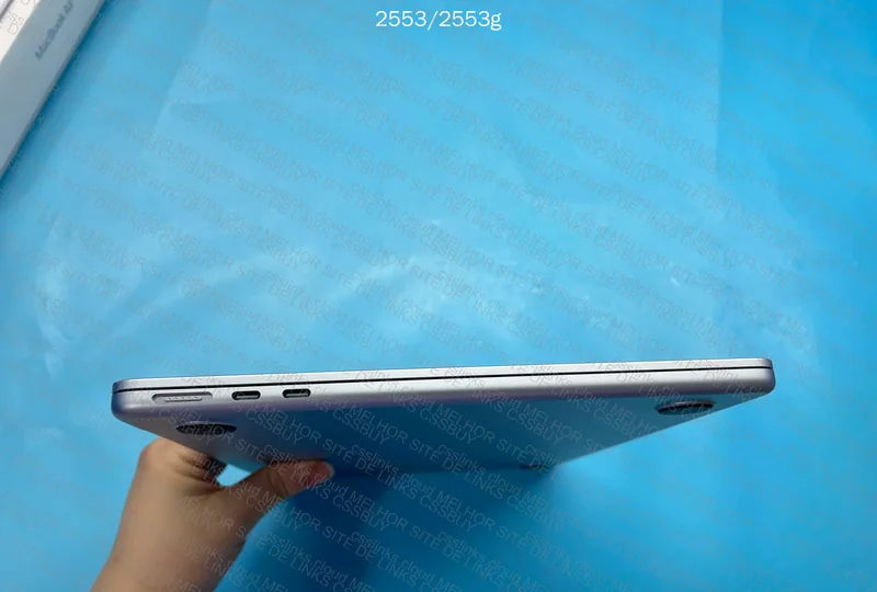 Macbook air m4 lacrado 4