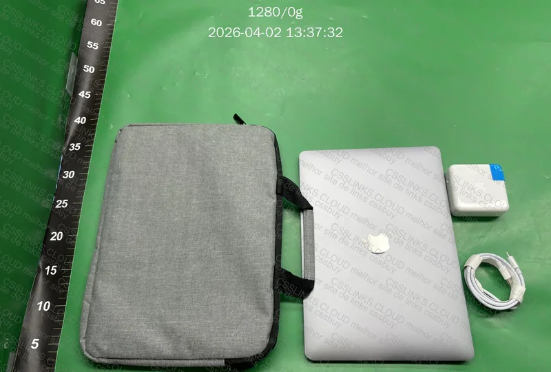 MACBOOK M1 8GB/256SSD