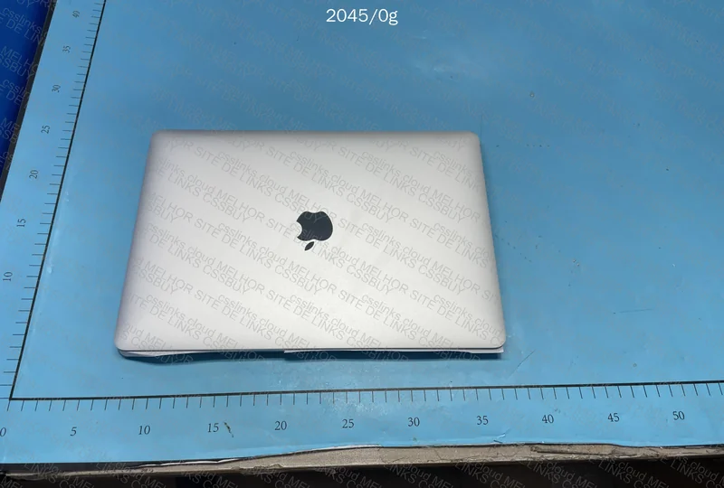 MacBook Pro 17