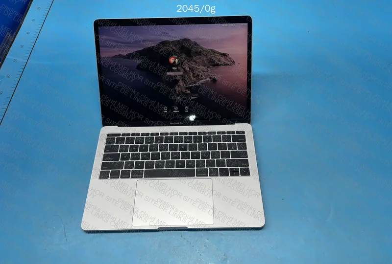MacBook Pro 17 3