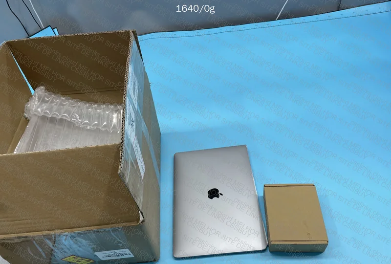 MacBook Pro 17